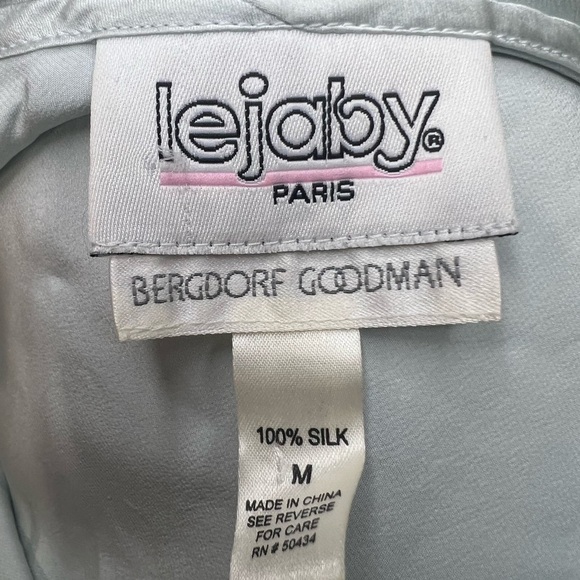 🩶🎀Bow Silk Slip Dress🎀🩶 - Picture 6 of 7